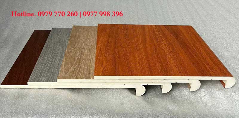 Mẫu Mặt bậc cầu thang nhựa