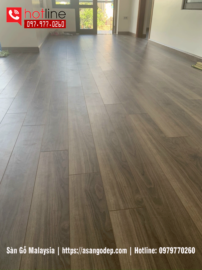 S&agrave;n gỗ Smart Wood J2924 Made in malaysia