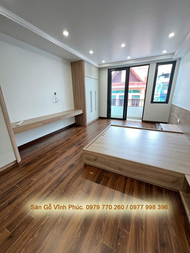 Sàn gỗ công nghiệp cao cấp màu óc chó